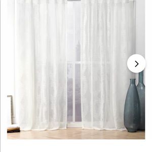 Set of 2 white sheer panels